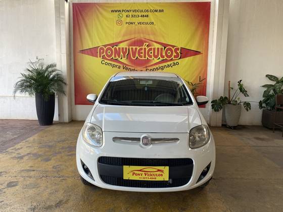FIAT PALIO 1.4 MPI ATTRACTIVE 8V FLEX 4P MANUAL FIAT PALIO 1.4 MPI ATTRACTIVE 8V FLEX 4P MANUAL
